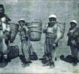 PORTERS LOADING, 2013 IMAGES FOR LIGHT BOXES